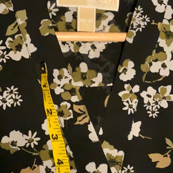 Michael Kors button up dress XS - Picture 5 of 5